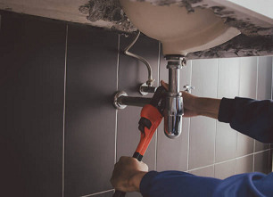 Kurtköy Lavabo Tikali Boru Açma